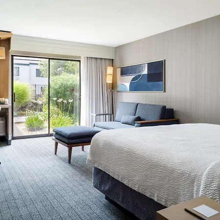 Courtyard By Marriott Vacaville
